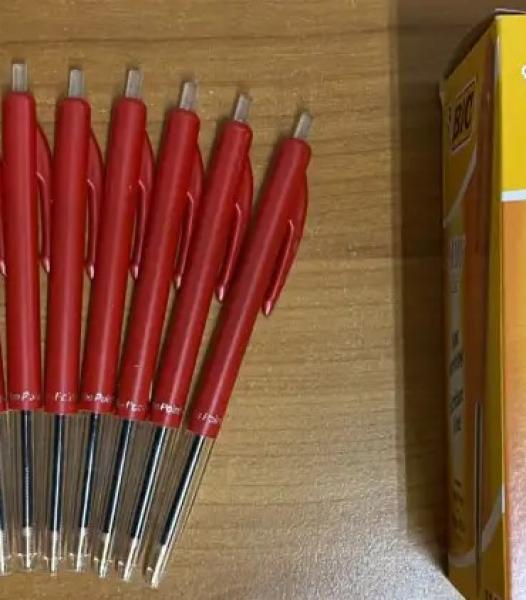 500 pcs Bic stylo à bille automatique